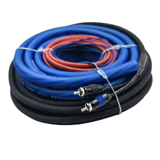 Amplificateur de puissance de la batterie de voiture Kit de câblage de l'amplificateur de voiture Couleur du câble pour améliorer l'apparence de votre voiture